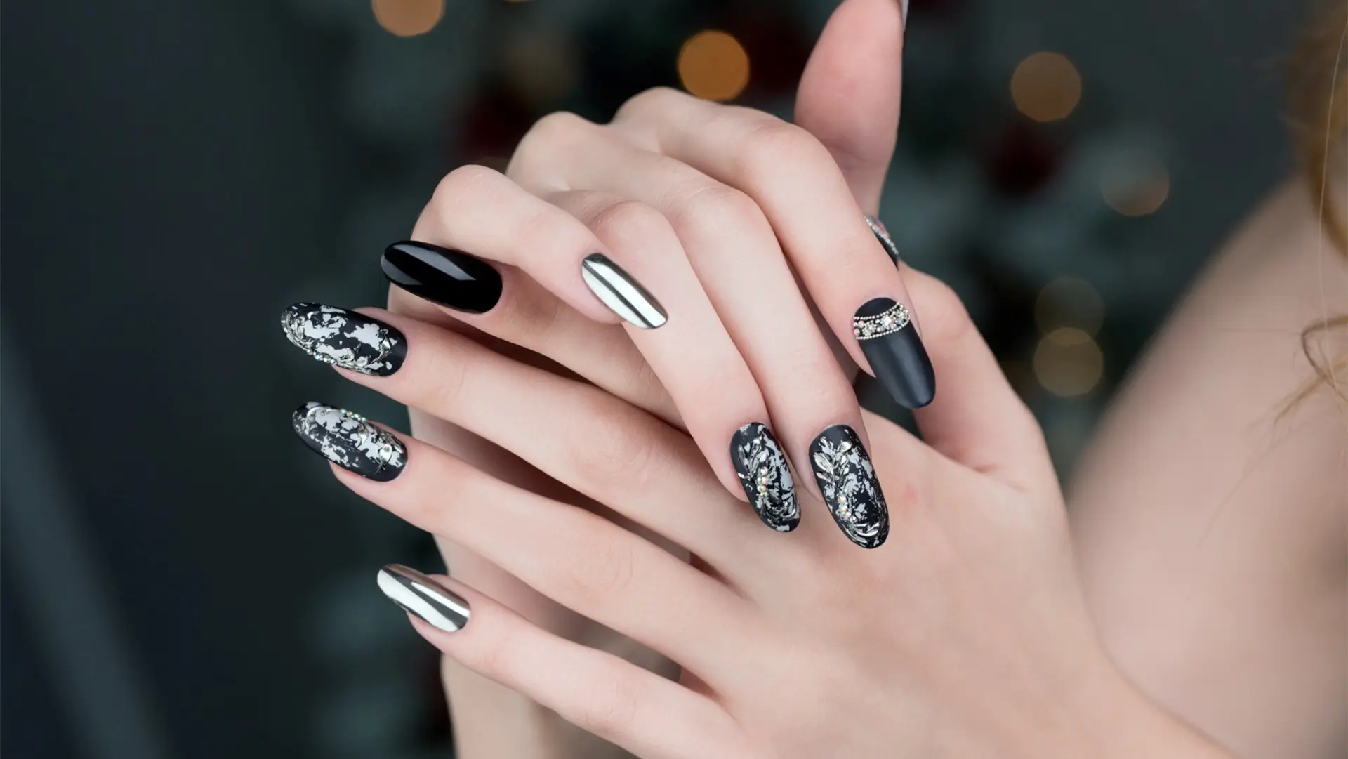 Bergama Protez Tırnak